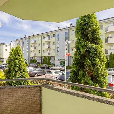 Na Parterze Z Parkingiem I Biurkiem Do Pracy Zdalnej W Piasecznie By Renters Lägenhet *