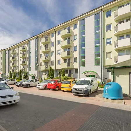 Na Parterze Z Parkingiem I Biurkiem Do Pracy Zdalnej W Piasecznie By Renters Lägenhet Piaseczno (Masovia)