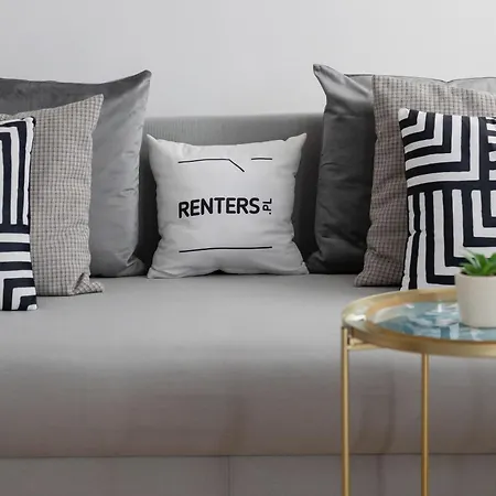Na Parterze Z Parkingiem I Biurkiem Do Pracy Zdalnej W Piasecznie By Renters Apartamento *